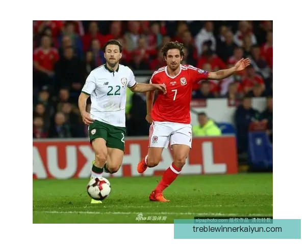 诺丁汉中场组织状态回暖，近期表现值得关注